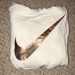 Nike sweatshirt